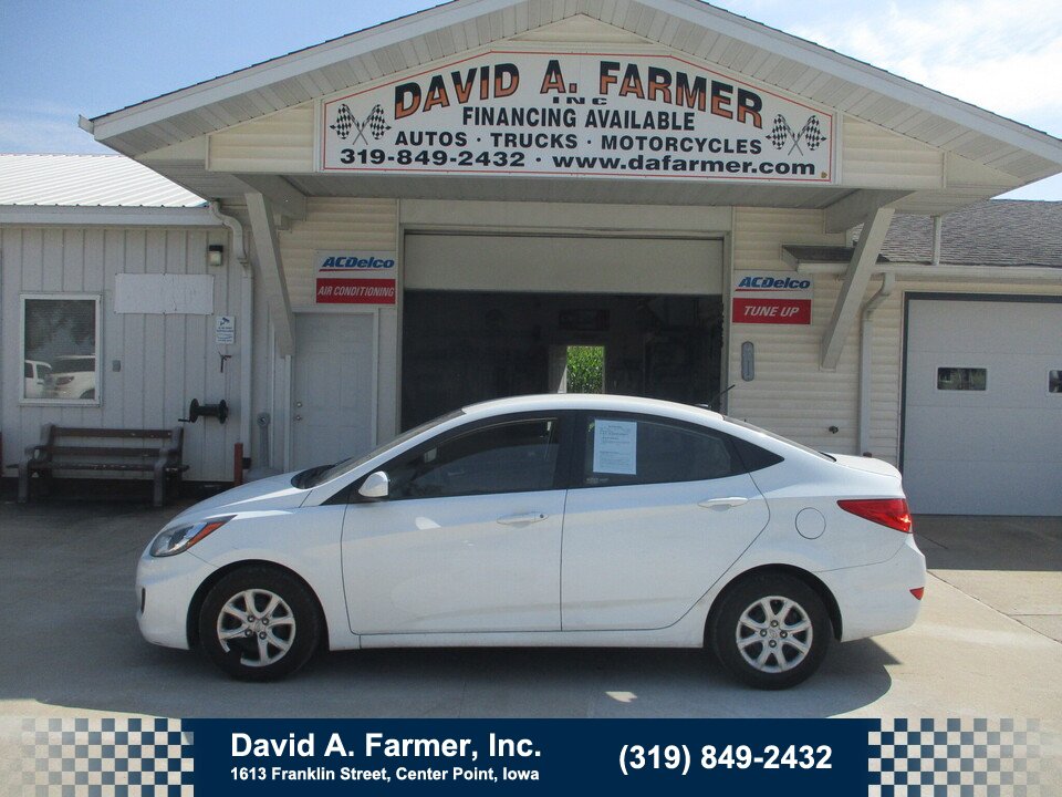 Used 2014 Hyundai Accent GLS FWD image 1
