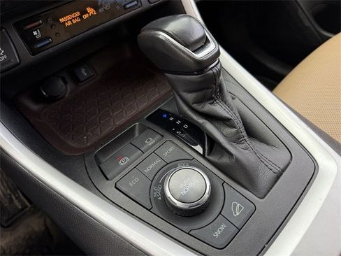 Used 2021 Toyota RAV4 Limited w/ Limited Grade Weather Package image 20
