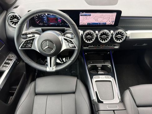 Certified 2026 Mercedes-Benz GLB 250 4MATIC image 28