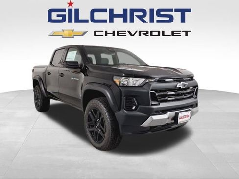 New 2025 Chevrolet Colorado Trail Boss w/ Midnight Edition image 1