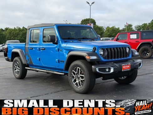 Used 2025 Jeep Gladiator Sport AWD/4WD image 1