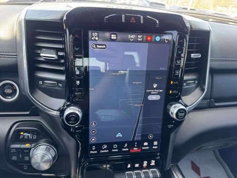 Used 2023 RAM 1500 Laramie image 24