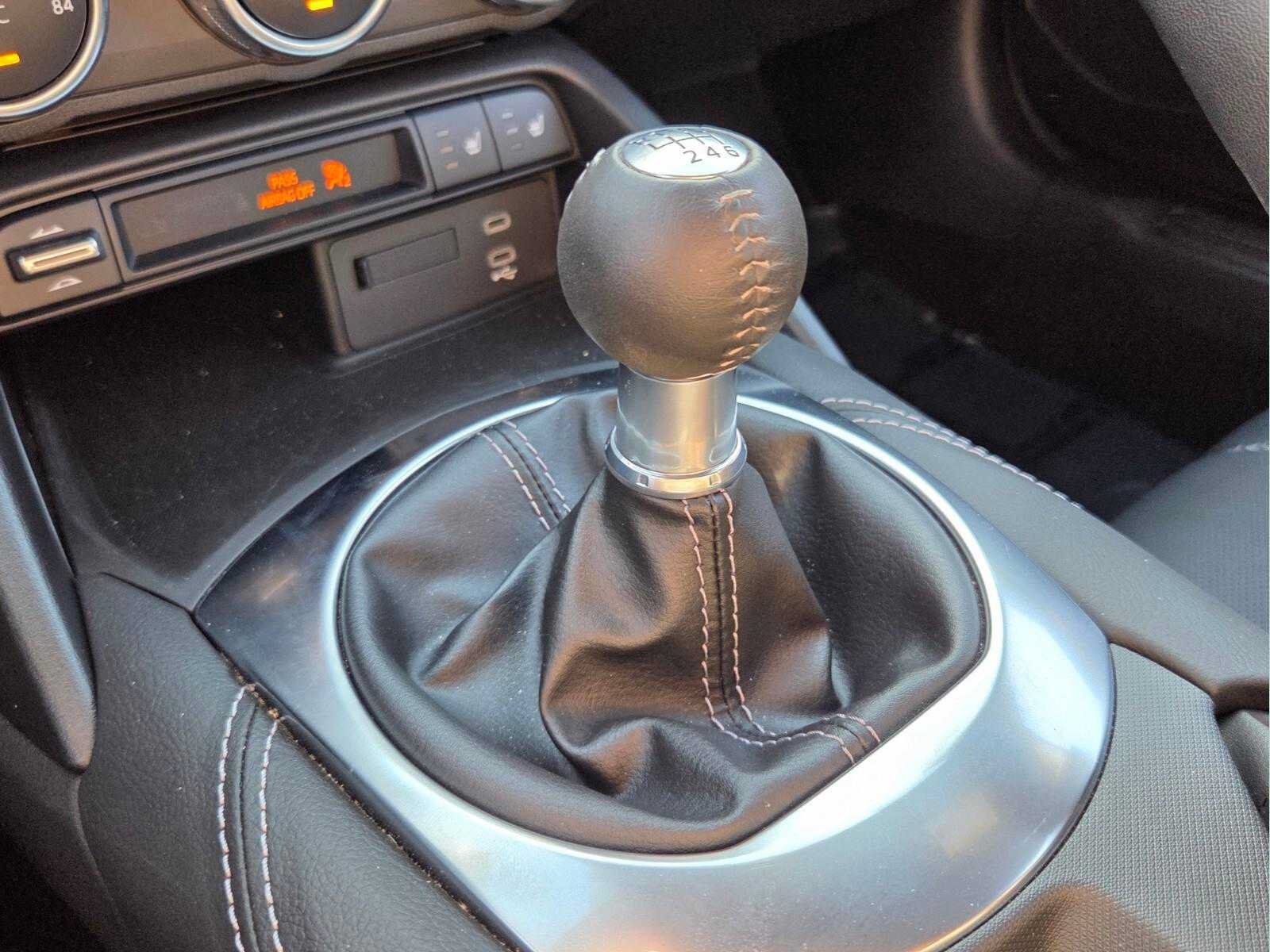 Certified 2024 MAZDA MX-5 Miata RF Grand Touring RWD image 26