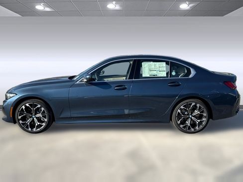 Used 2026 BMW 330i Sedan RWD image 2