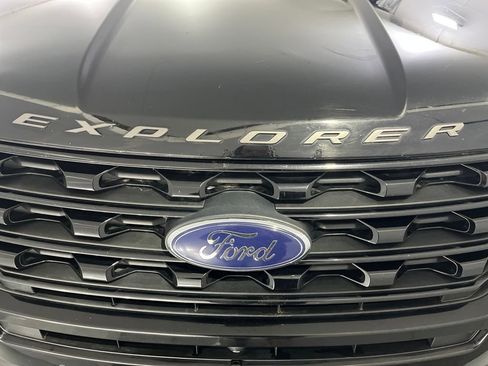 Used 2016 Ford Explorer Sport w/ Equipment Group 401A image 36