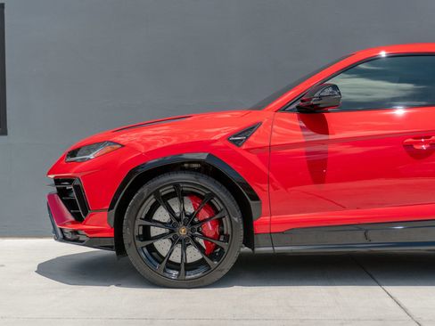 Used 2024 Lamborghini Urus S AWD/4WD image 17