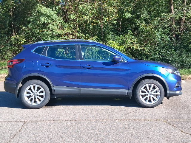 Used 2022 Nissan Rogue Sport SV FWD image 6
