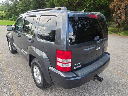 Used 2011 Jeep Liberty Sport w/ Popular Equipment Group AWD/4WD image 6