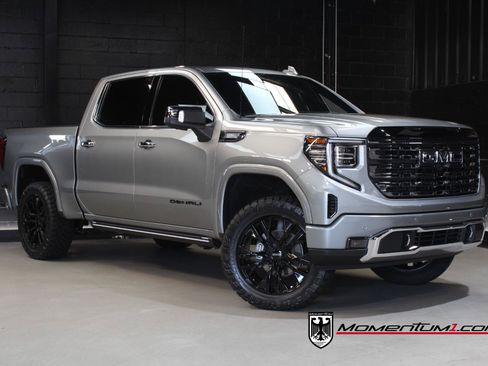 Used 2026 GMC Sierra 1500 Denali Ultimate w/ LPO, Black Badging Package AWD/4WD image 1