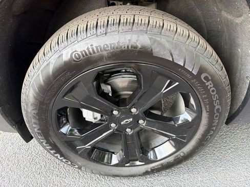 Used 2025 Chevrolet Equinox LT w/ Convenience Package II FWD image 11