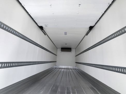 New 2024 Chevrolet Low Cab Forward 7500XD image 8