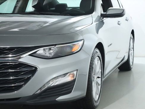 Used 2024 Chevrolet Malibu LT image 4