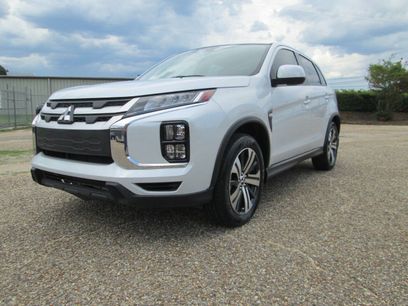 Used 2025 Mitsubishi Outlander Sport ES
