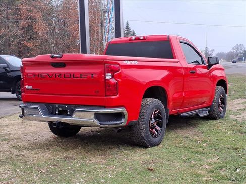 Used 2024 Chevrolet Silverado 1500 W/T w/ WT Value Package image 19