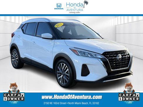 Used 2023 Nissan Kicks SV FWD image 1