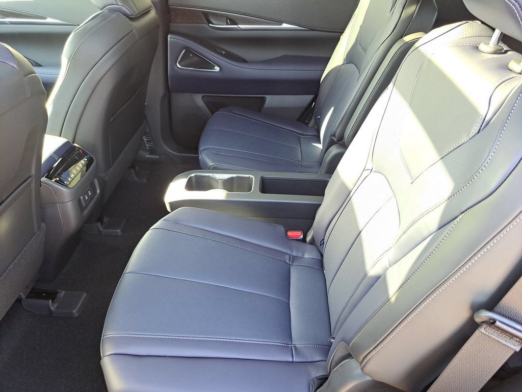 Used 2026 INFINITI QX60 Sport w/ Dark Cargo Package AWD/4WD image 13