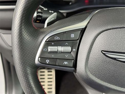 Used 2025 Genesis G70 2.5T w/ Sport Prestige Package image 23
