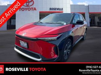 Used 2023 Toyota bZ4X Limited video 1