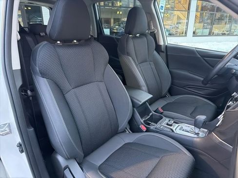 Used 2022 Subaru Forester Premium image 24