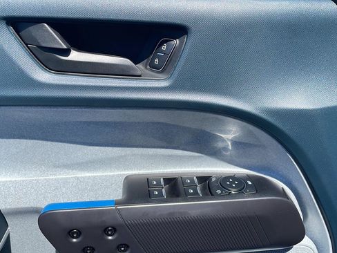 New 2026 Ford Maverick XLT w/ XLT Luxury Package FWD image 12