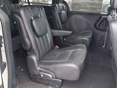 Used 2013 Dodge Grand Caravan R/T w/ Entertainment Group 1 image 8