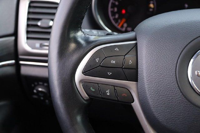 Used 2020 Jeep Grand Cherokee Limited AWD/4WD image 13