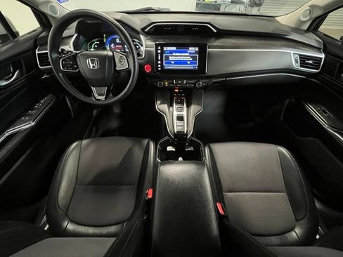 Used 2019 Honda Clarity Plug-In Hybrid image 17
