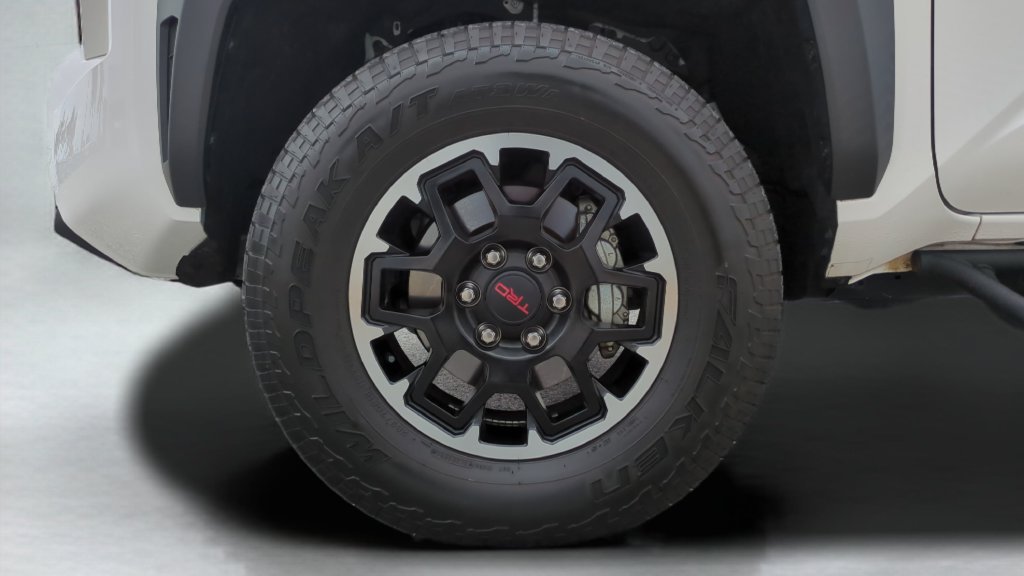Used 2025 Toyota Tacoma TRD Off-Road AWD/4WD image 25