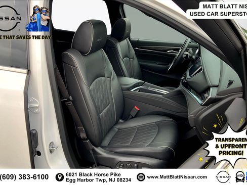 Used 2023 Buick Enclave Avenir AWD/4WD image 6