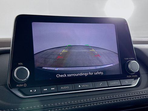 Used 2023 Nissan Rogue SV w/ SV Premium B Package image 22