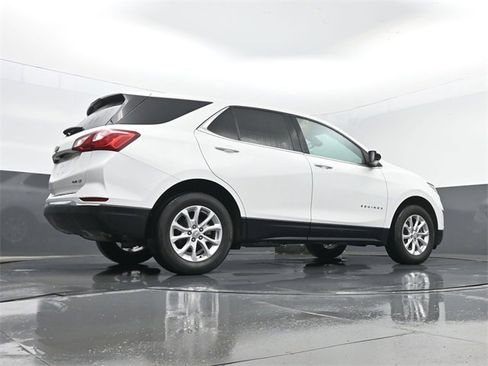 Used 2020 Chevrolet Equinox LT image 23