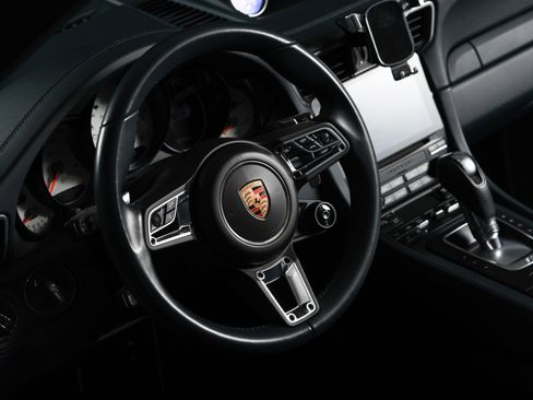 Used 2018 Porsche 911 Turbo S AWD/4WD image 6