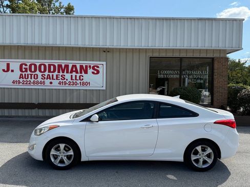 Used 2013 Hyundai Elantra image 2