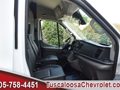 Used 2023 Ford Transit 250 Medium Roof RWD image 20