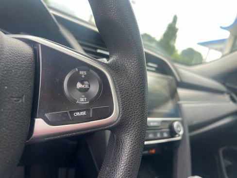 Used 2018 Honda Civic EX image 19