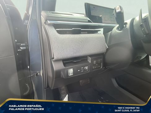 New 2026 GMC Sierra EV Elevation AWD/4WD image 18