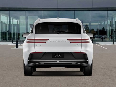 New 2026 Genesis GV70 2.5T Advanced image 7