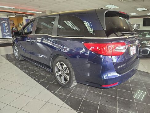 Used 2018 Honda Odyssey Touring image 5