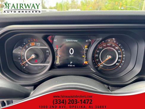 Used 2024 Jeep Wrangler Unlimited Rubicon w/ Capability Package AWD/4WD image 21