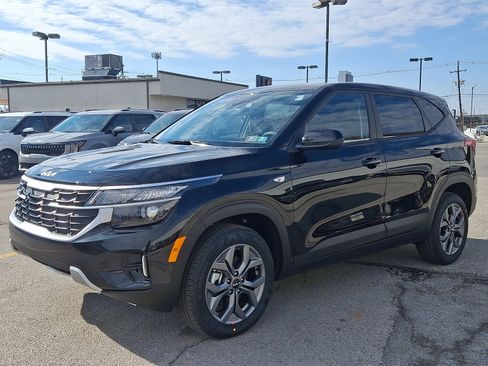 New 2026 Kia Seltos LX image 4