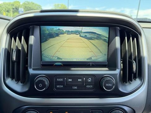 Used 2018 Chevrolet Colorado LT w/ LT Convenience Package AWD/4WD image 26