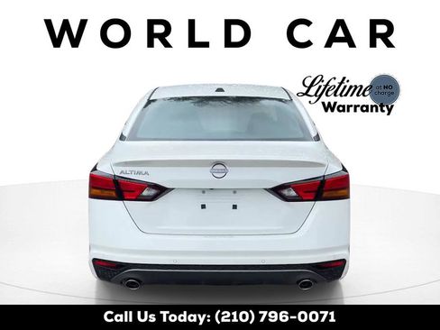 New 2026 Nissan Altima 2.5 SV FWD image 4