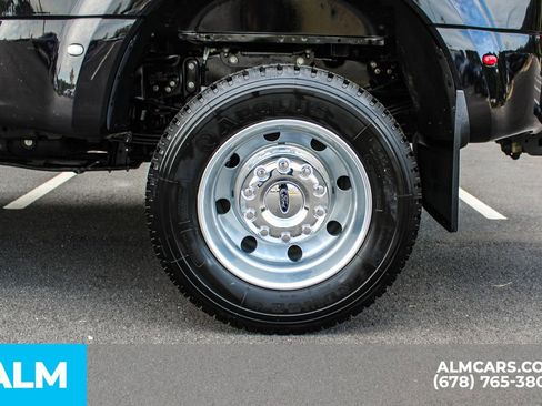 Used 2024 Ford F450 Limited w/ FX4 Off-Road Package image 16