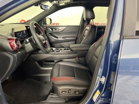 New 2026 Chevrolet Equinox RS w/ Convenience Package III image 9