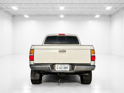 Used 2002 Toyota Tacoma PreRunner image 8