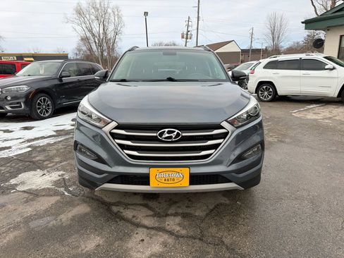 Used 2017 Hyundai Tucson Night image 8
