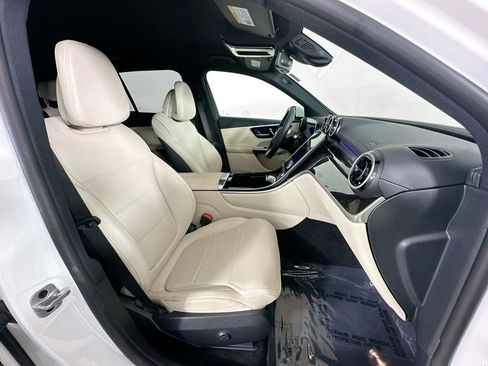 Certified 2023 Mercedes-Benz GLC 300 image 26