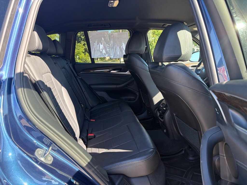 Used 2019 BMW X3 xDrive30i w/ Driving Assistance Package AWD/4WD image 12