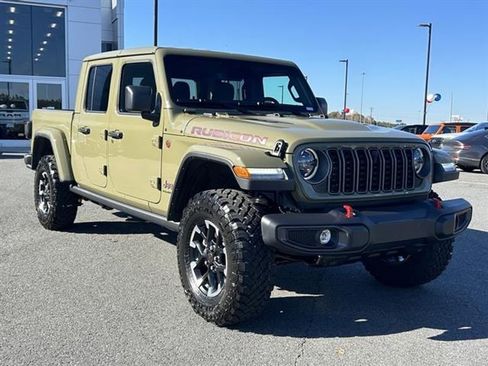 New 2026 Jeep Gladiator Rubicon w/ Technology Group image 5