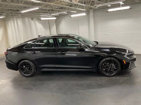Used 2025 Kia K5 LXS image 6